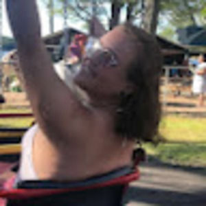 Meet your Posher, Carlie